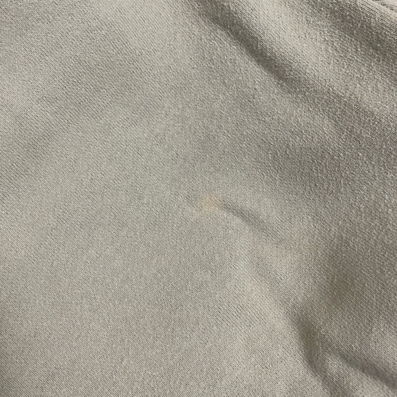 Light green aritzia mega sweatpants size xs - Picture 3 of 3